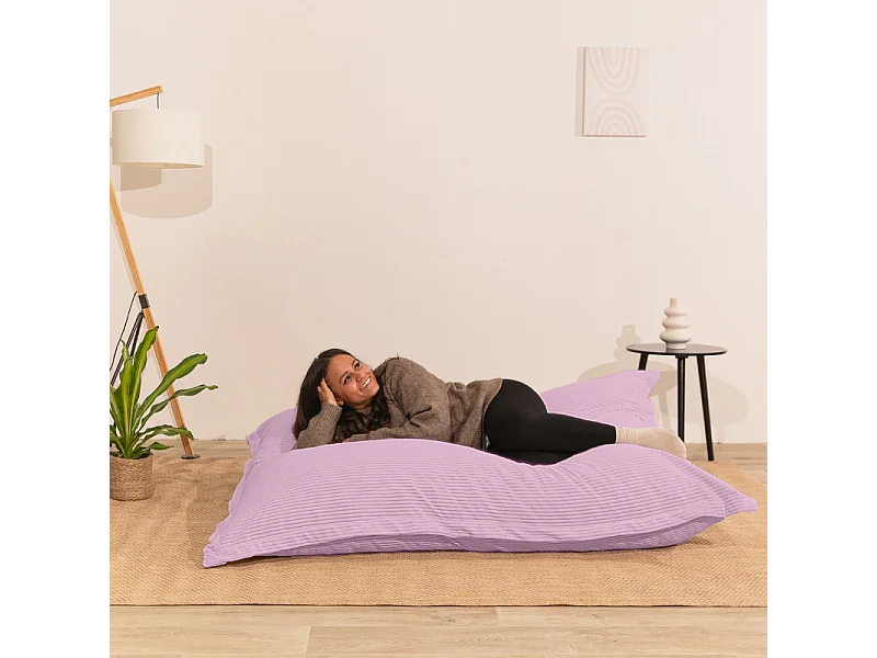 Pouf velours côtelé déhoussable 180 x 140 cm violet parme