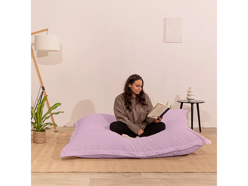 Pouf velours côtelé déhoussable 180 x 140 cm violet parme