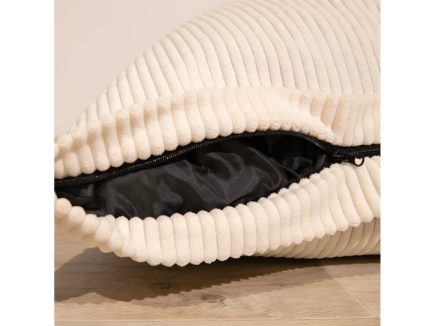 Pouf velours côtelé déhoussable blanc cassé 180 x 140 cm