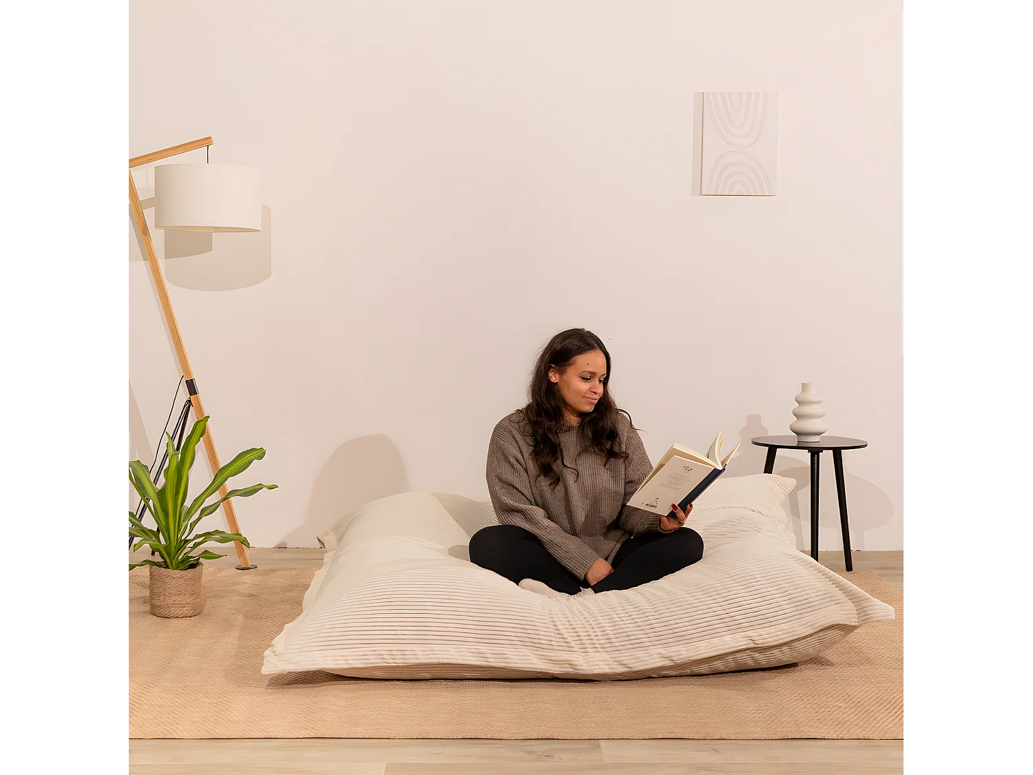 Pouf velours côtelé déhoussable blanc cassé 180 x 140 cm