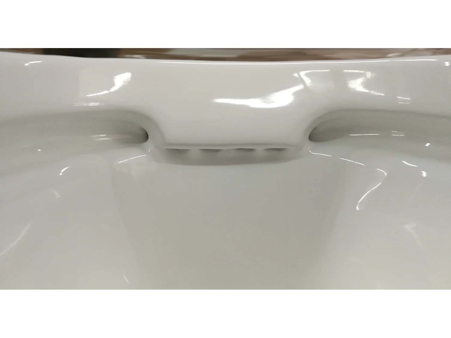 Coppia Sanitari Sospesi Rimless senza brida linea squadrata dimensioni ridotte coprivaso soft-close