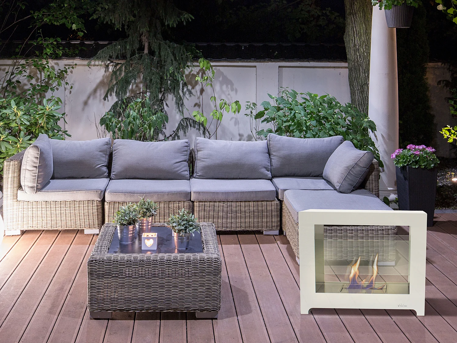 Camino a etanolo da pavimento con vetro temperato