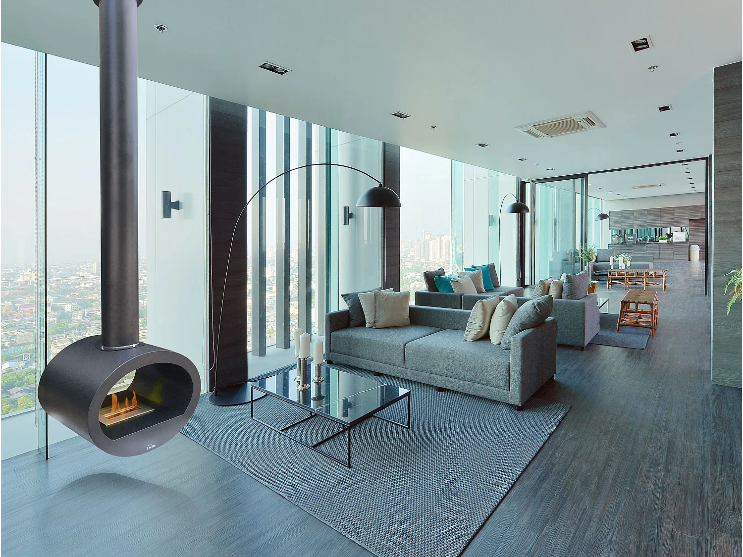 Plafondgemonteerde ethanolhaard, langwerpig ontwerp in zwart staal