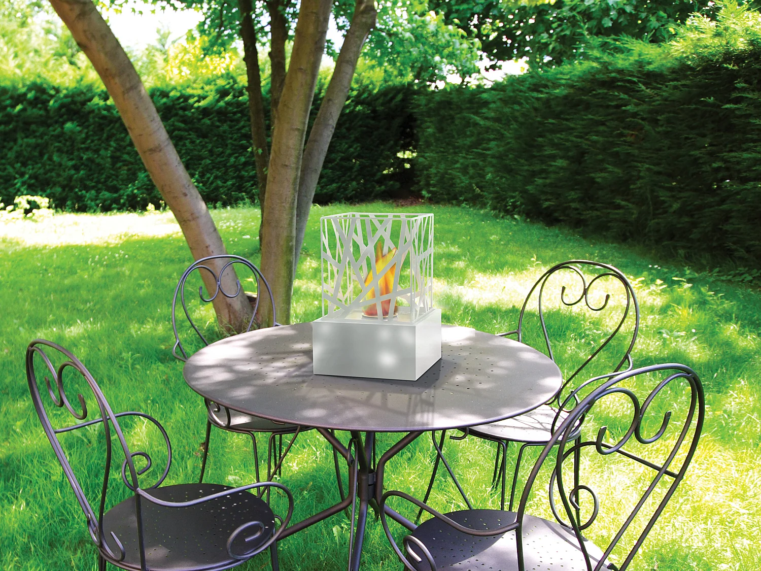 Chimenea de etanol diseño de sobremesa en acero esmaltado