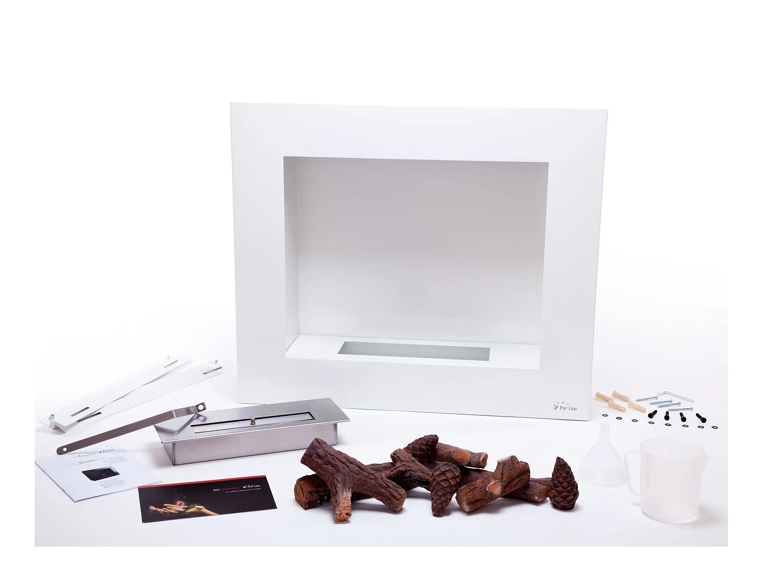 Vloer- of wandgemonteerde ethanolhaard in wit met trechterblokset en kruik