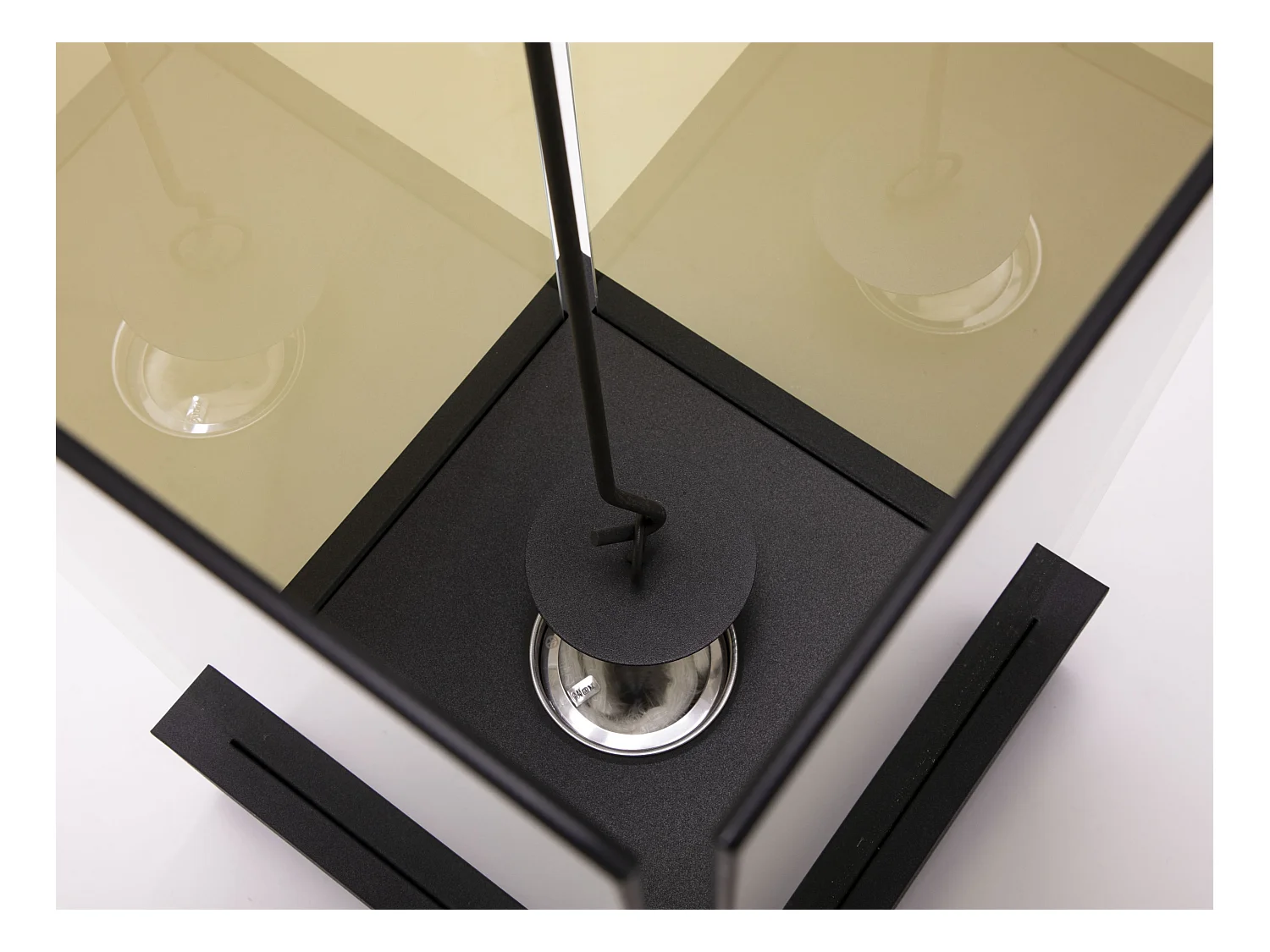 Tafelmodel ethanolhaard met tornado-effect en vlam met infinity-effect