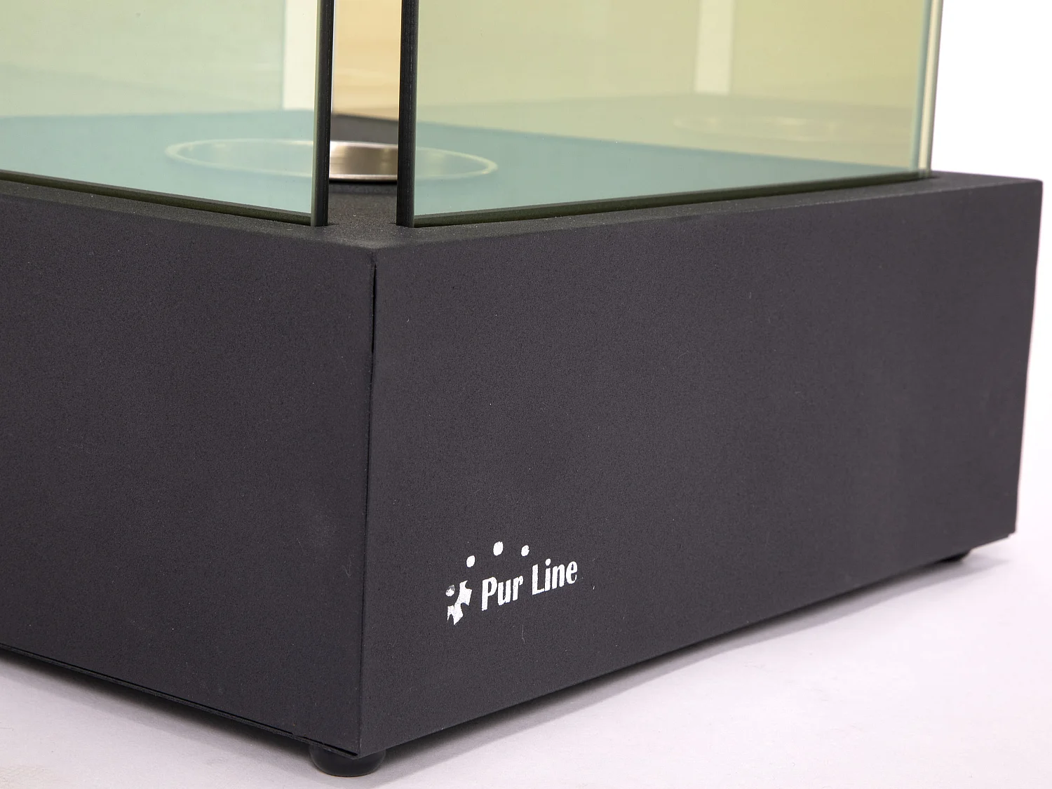 Biolareira de mesa com efeito de tornado e chama de efeito infinito