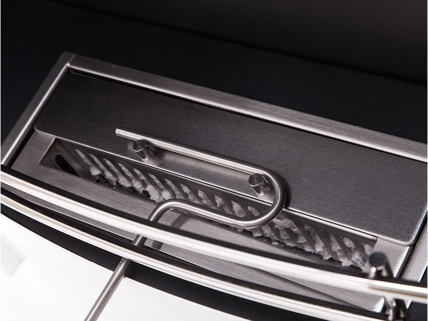 Cheminée à l'éthanol au sol en acier blanc