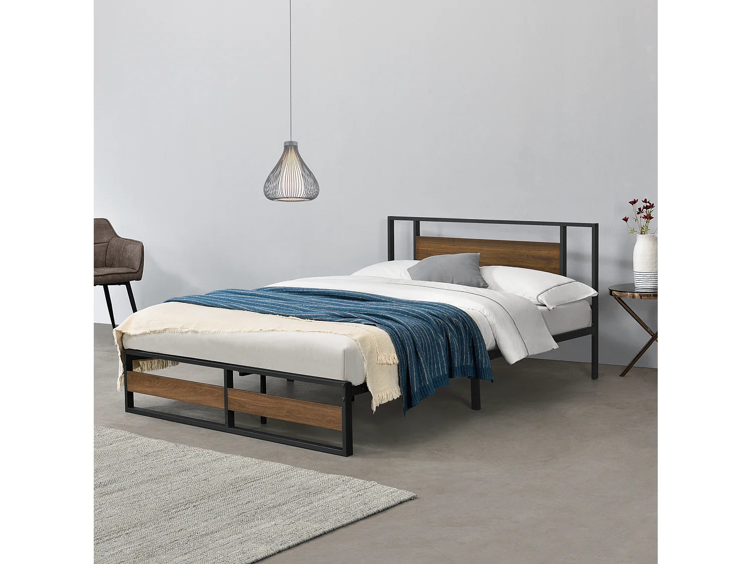 Cadre de Lit Double Villach en Métal 140 x 200 cm Noir Mat Effet Noyer [en.casa]