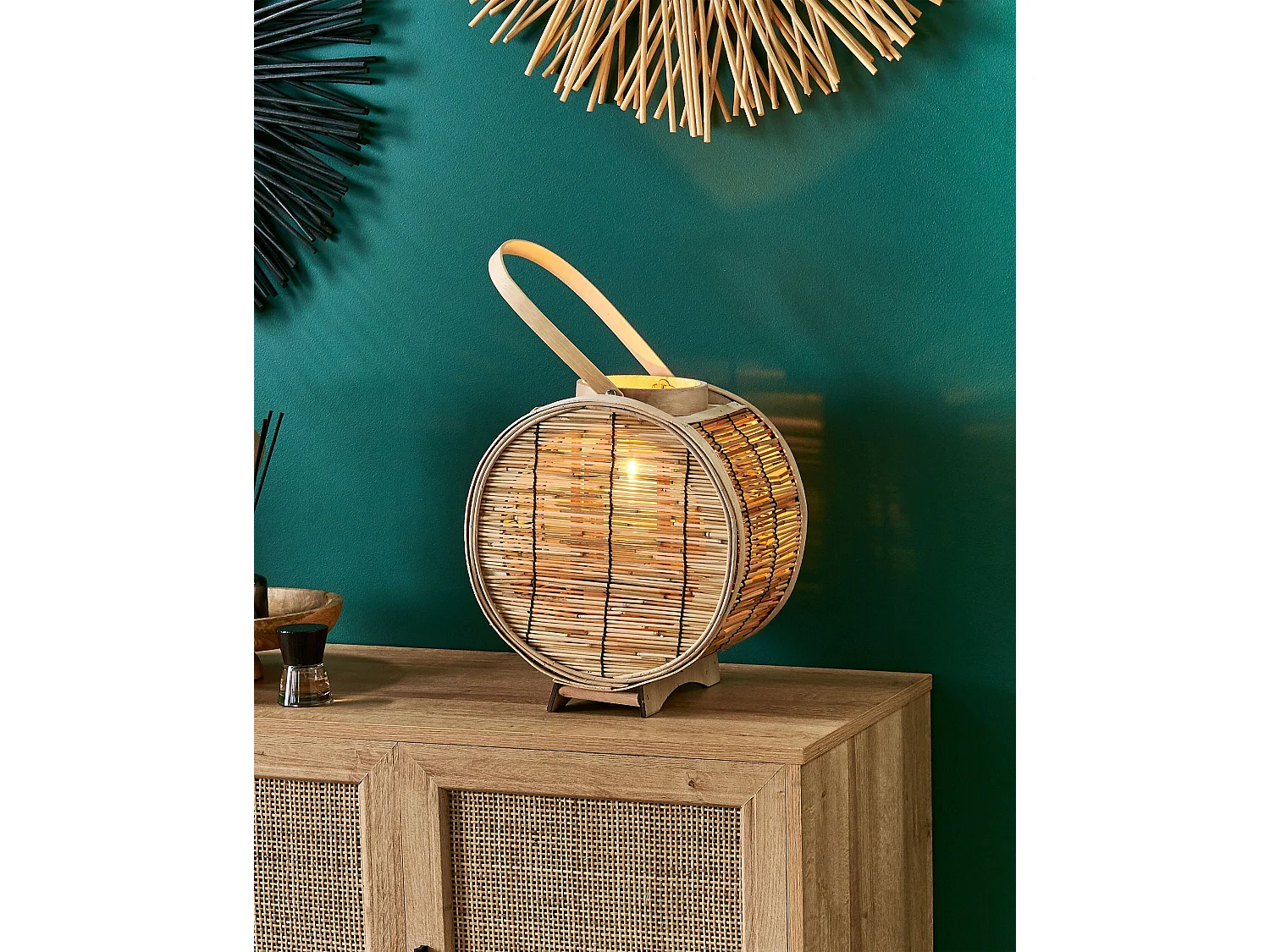 Laterne Rattan natürlich rund 30 cm mit Griff Glaseinsatz Tischdeko Boho Bistal