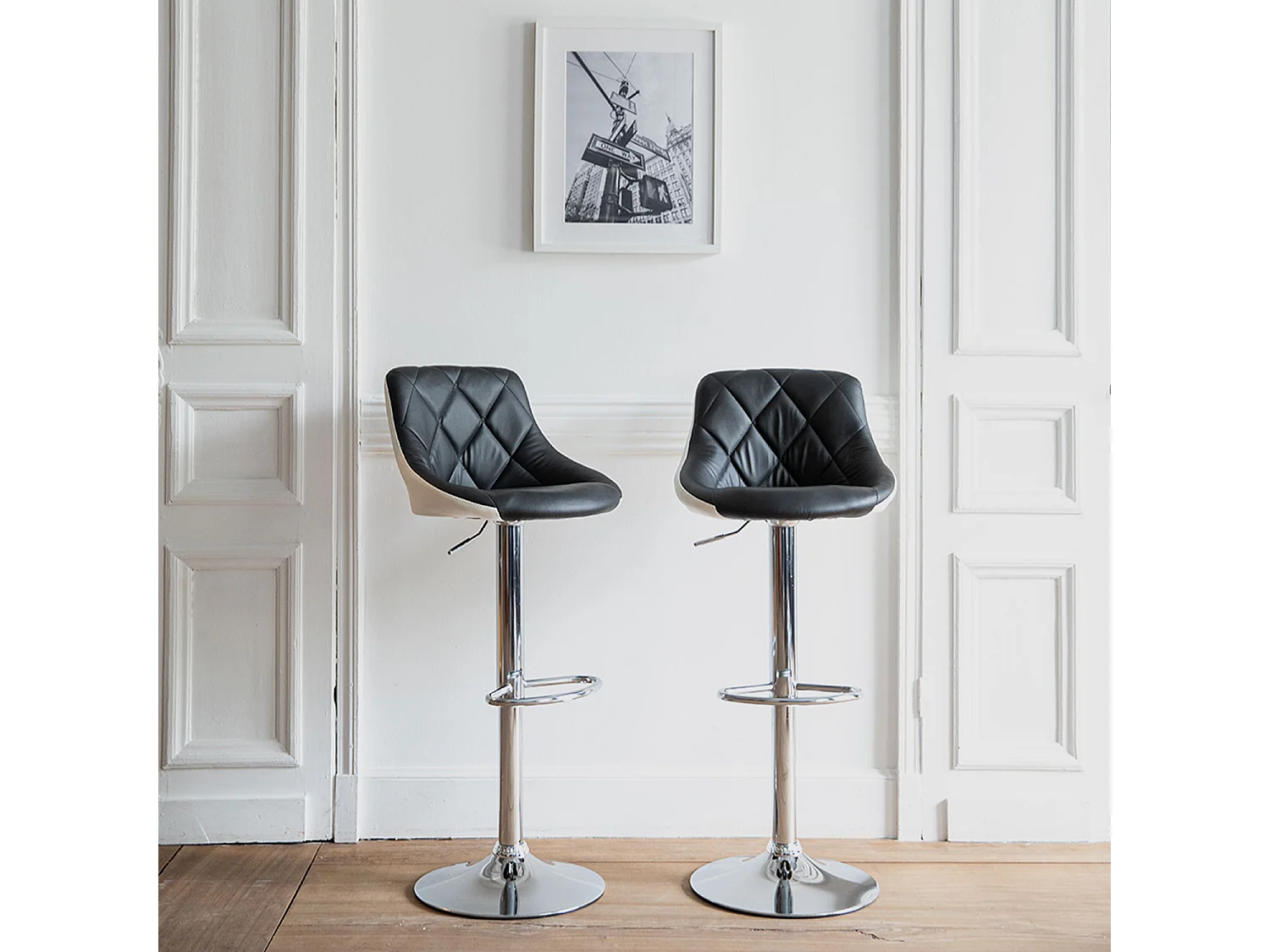 Set van 2 zwart-witte barkrukken JASPER