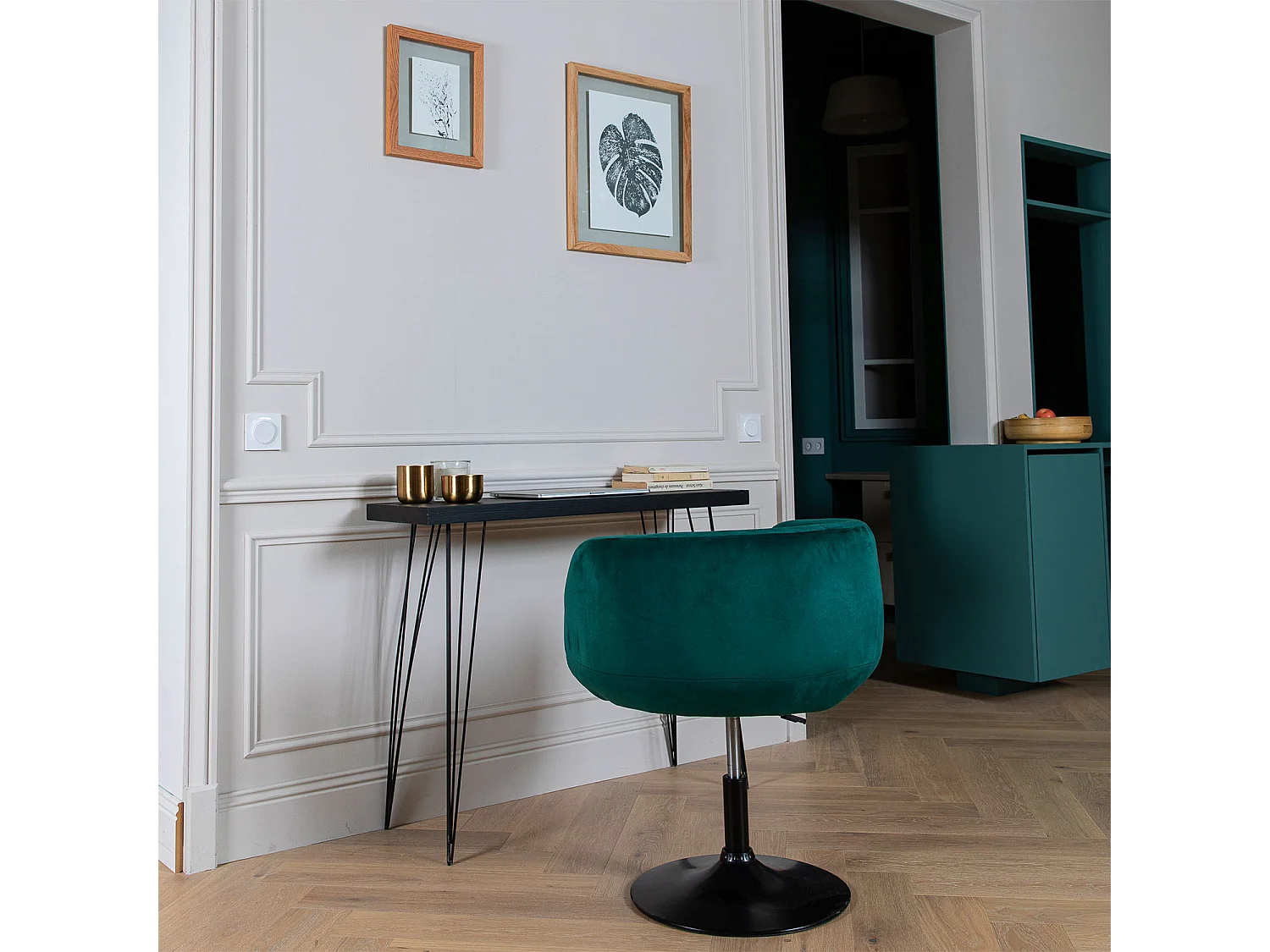 Tabouret de bar en velours vert NOLAN - HAPPY GARDEN