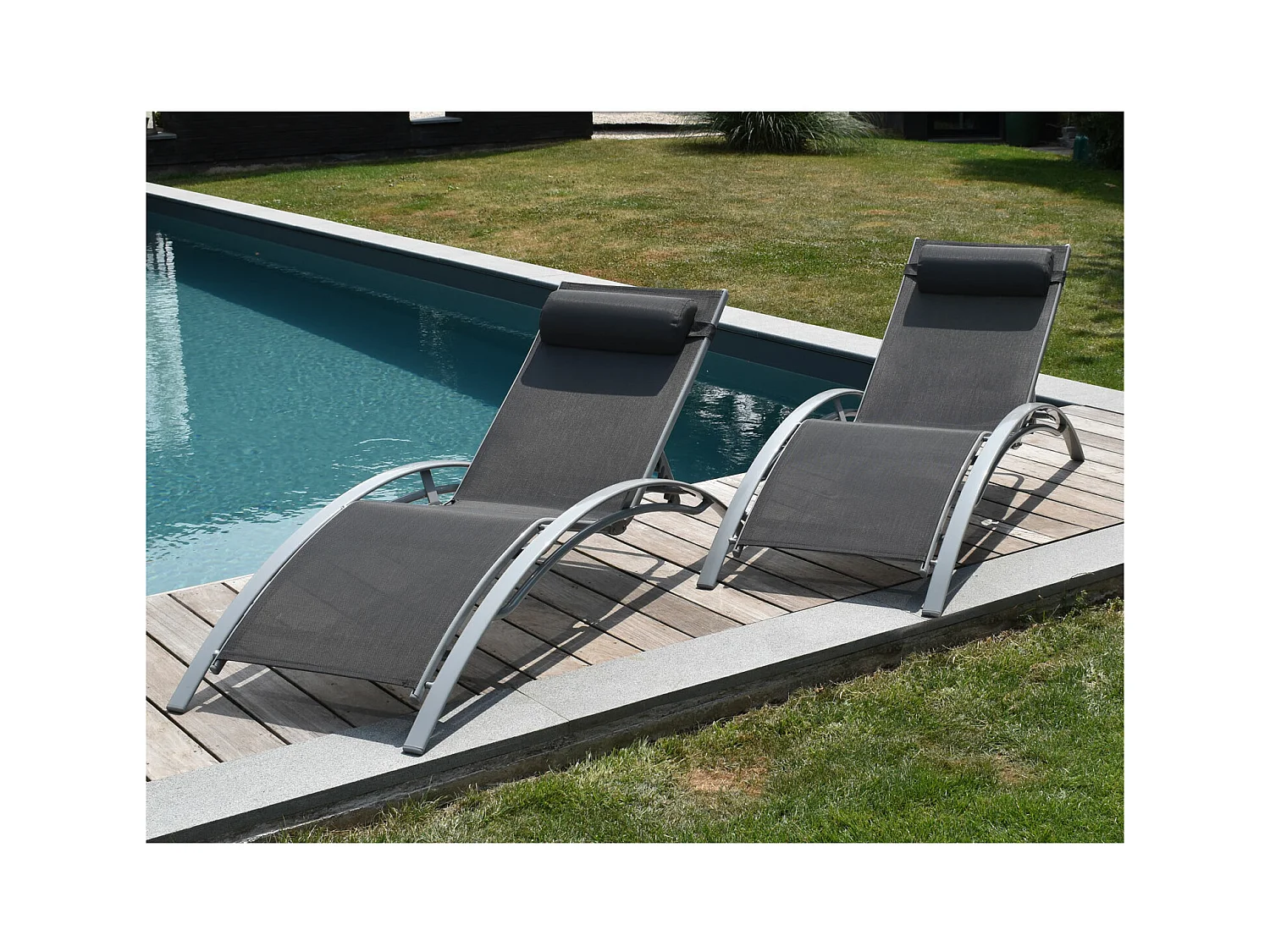 Set van 2 GALAPAGOS ligstoelen in grijs textilene - grijs aluminium