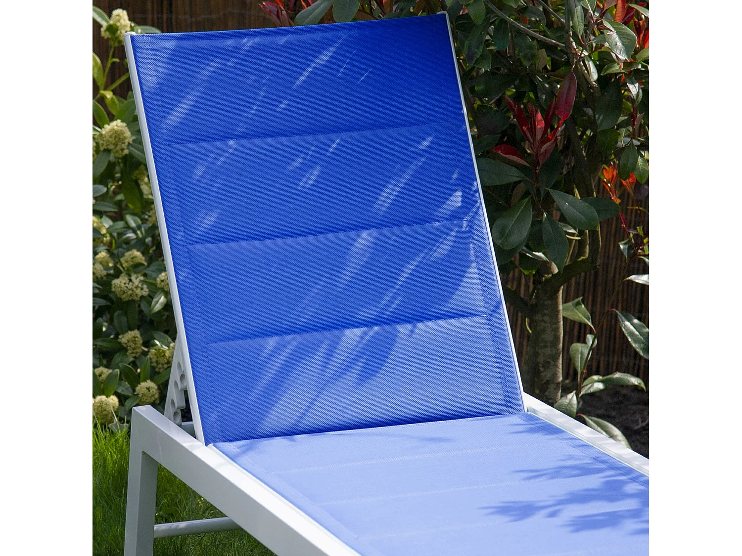 Bain de soleil BARBADOS en textilène bleu - aluminium blanc - HAPPY GARDEN