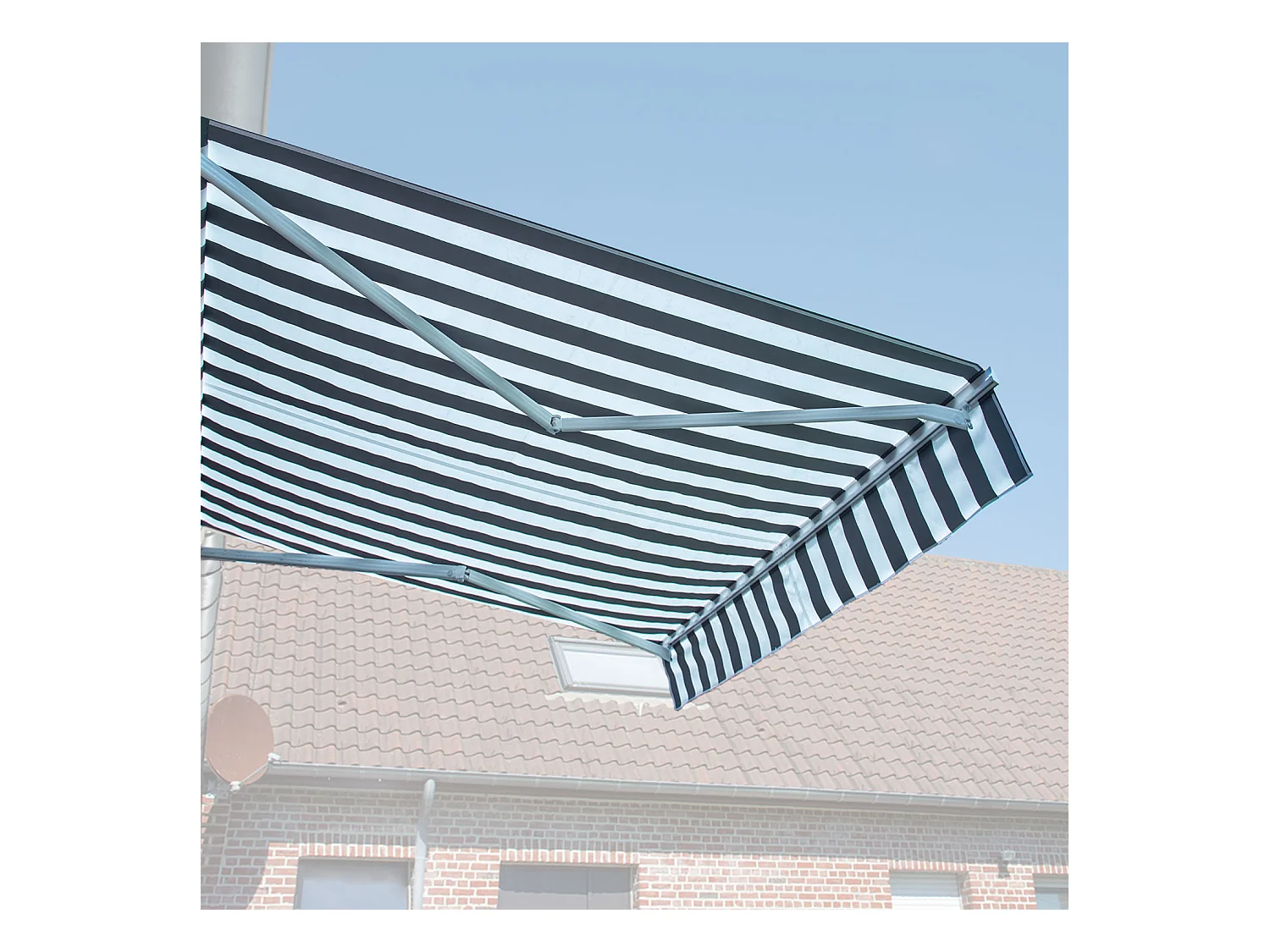 Store banne SAULE 2,95 × 2,5m avec semi-coffre - Toile rayée blanche/grise et structure blanche - HAPPY GARDEN