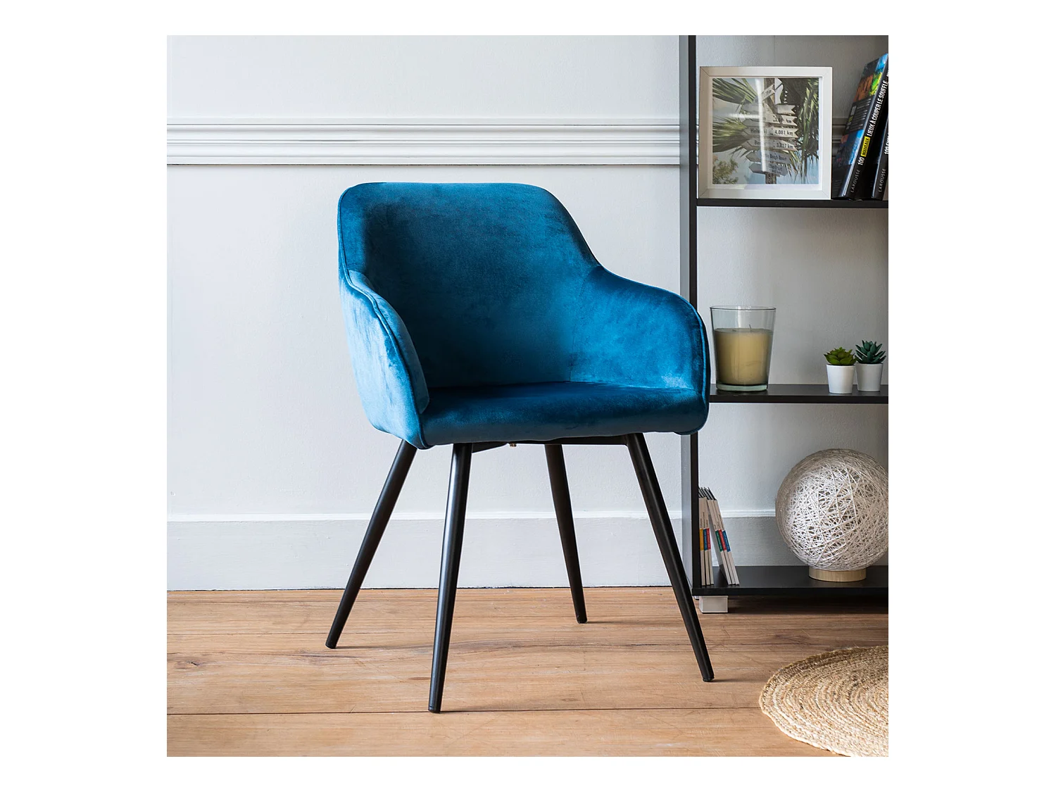Chaise vintage GISELE velours bleu - HAPPY GARDEN