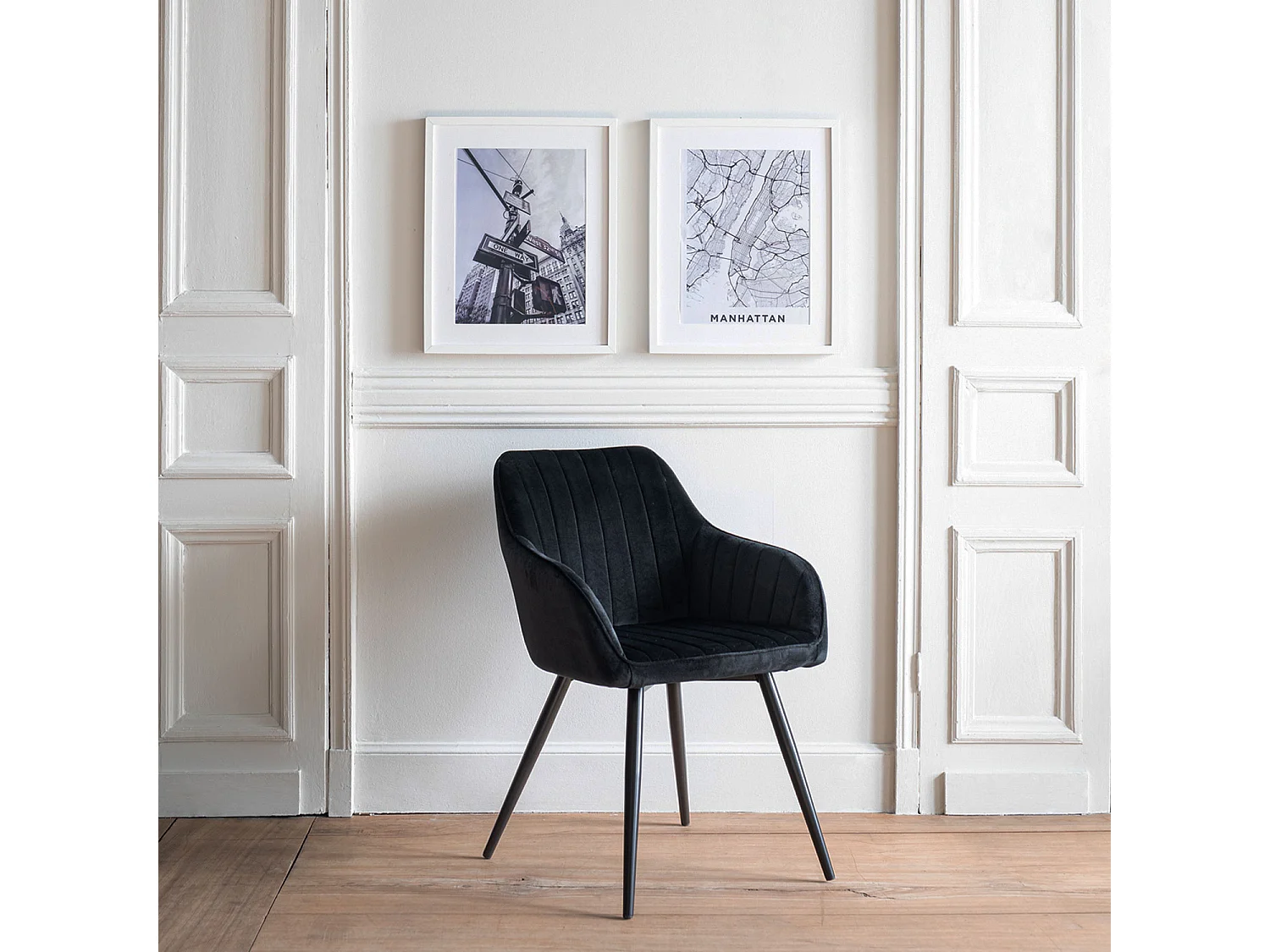 Chaise en velours BERTILLE noire - HAPPY GARDEN