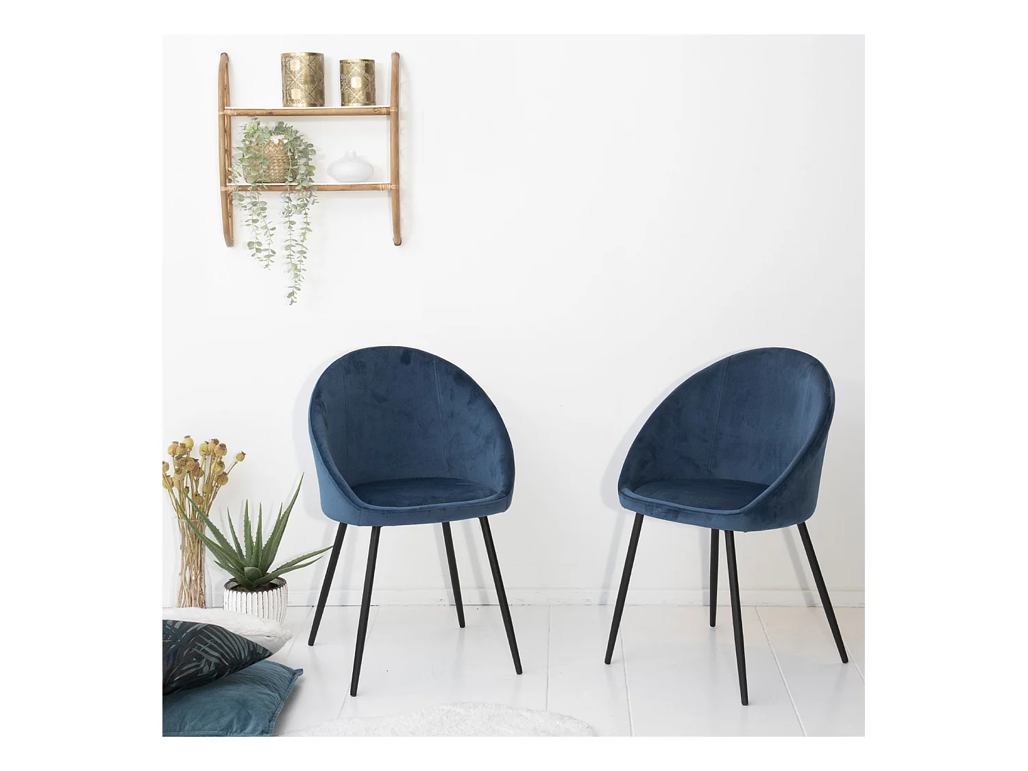 Set van 2 vintage DIANE blauw fluwelen stoelen