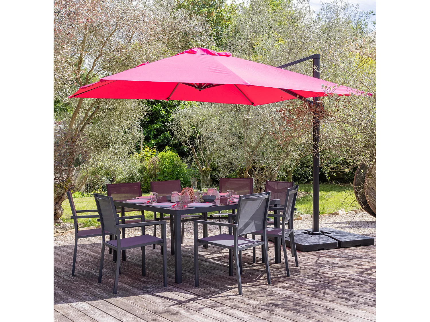 Freistehender Sonnenschirm MOLOKAI quadratisch 3x3m fuchsia + Hülle