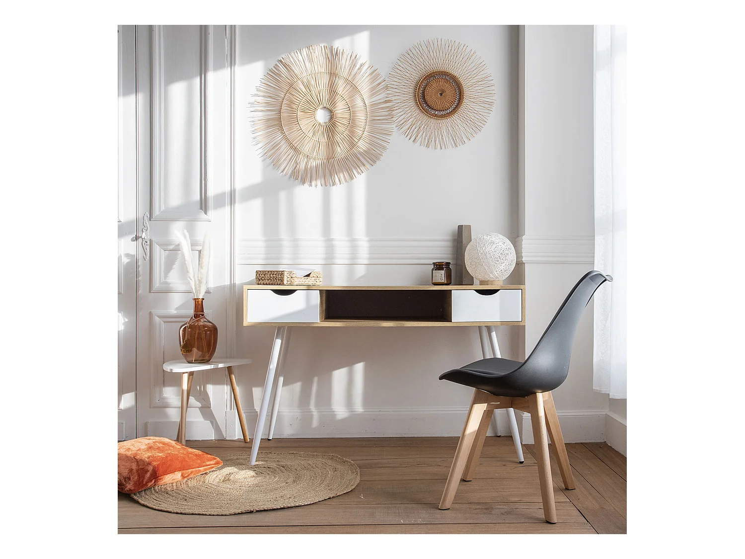 Escritorio escandinavo de madera, cajones blancos BJORN