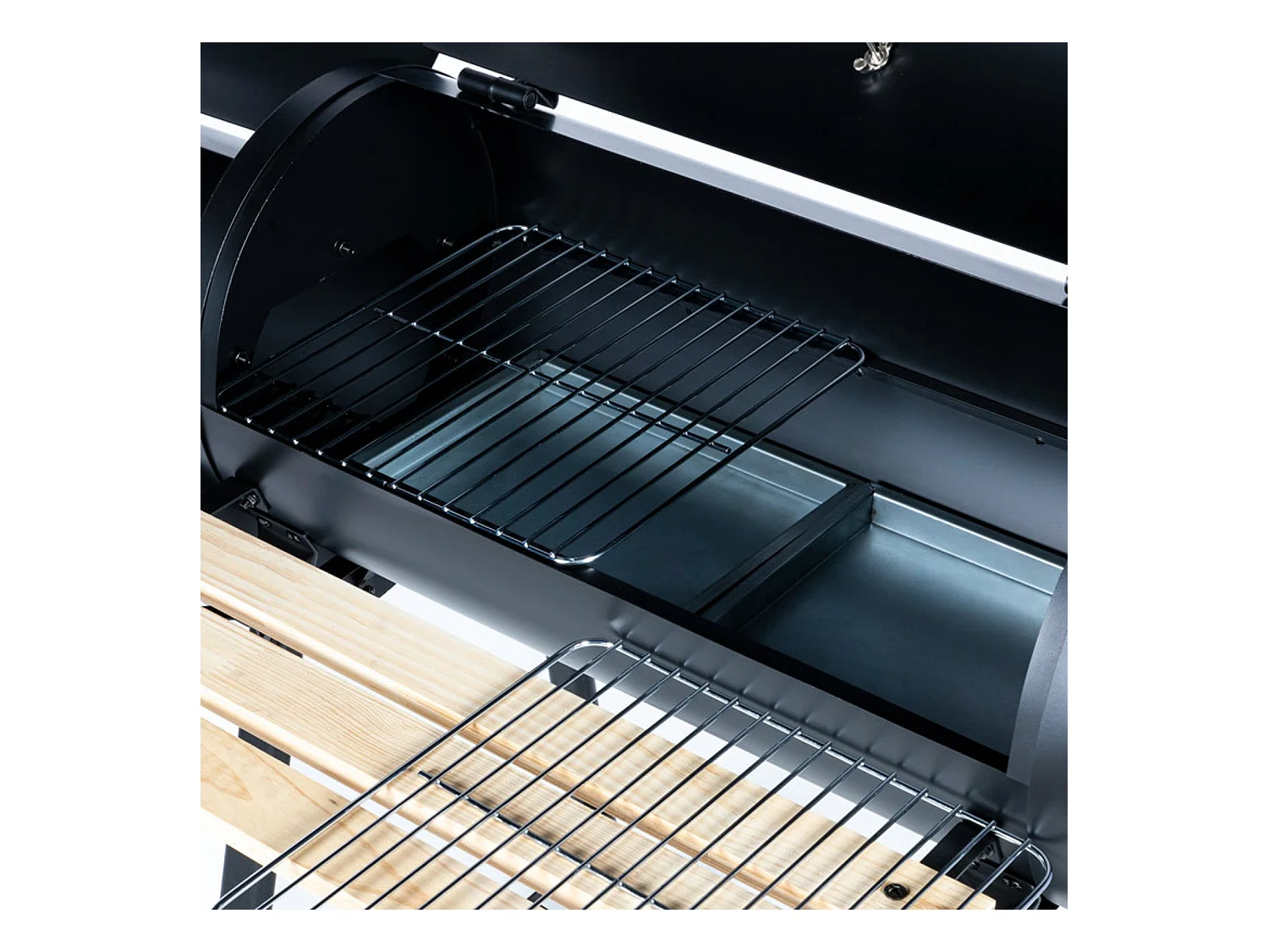 Fumoir au charbon de bois - SOMAGIC