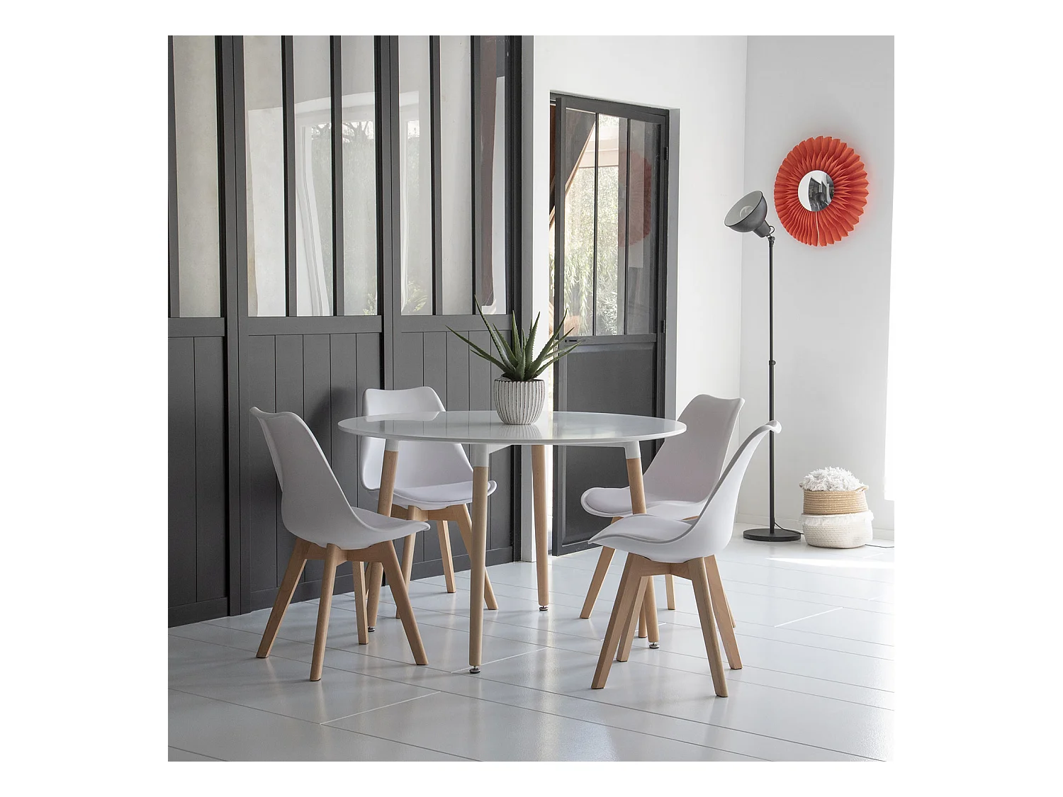 Ensemble table ronde 120cm MARTHA et 4 chaises NORA blanc - HAPPY GARDEN