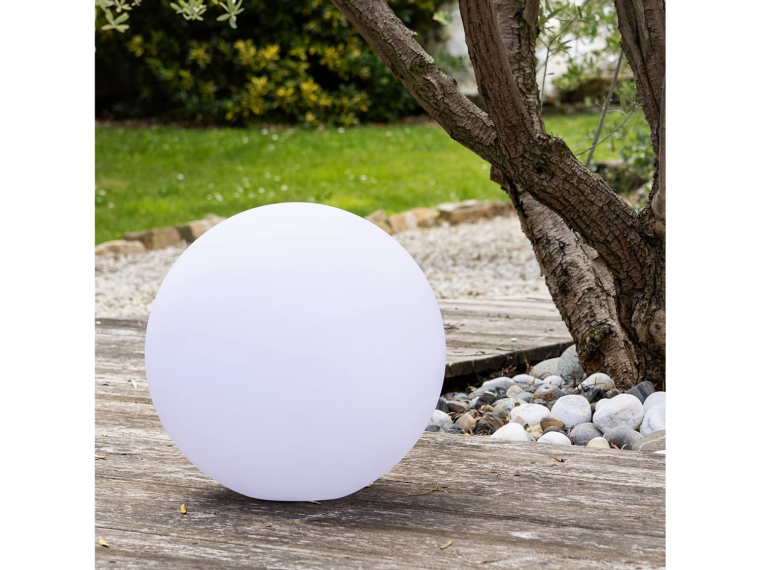 Boule lumineuse LED Ø 30cm multicolore ADHARA - HAPPY GARDEN