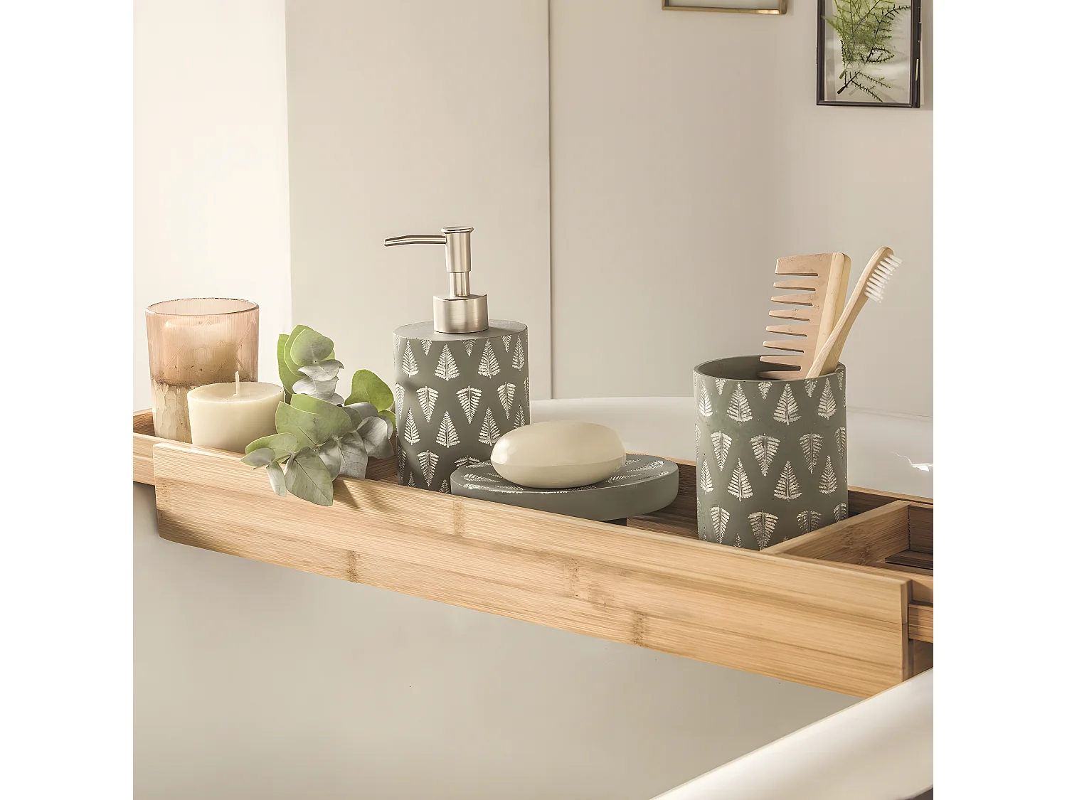 Distributeur de savon en béton OLIVIER