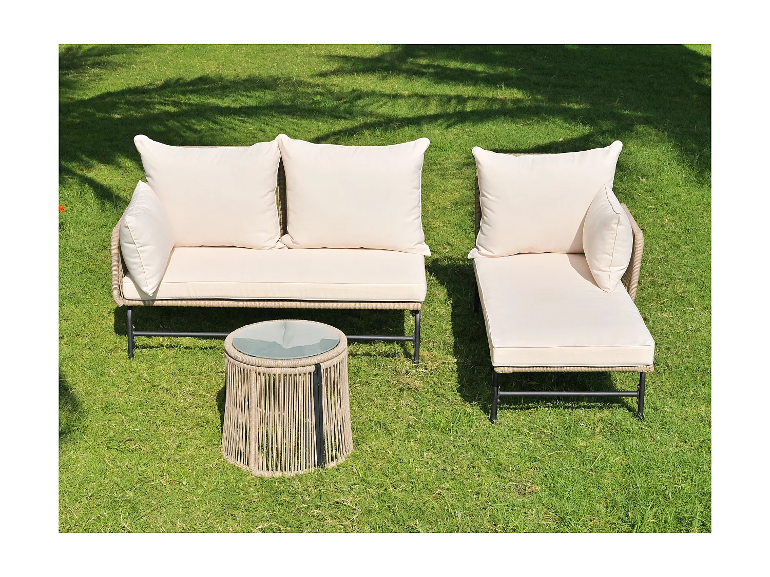 Mobile da giardino angolare in metallo e corda intrecciata: 2 divani + 1 tavolino - grande comodità con 7 cuscini seduta e schienale - beige