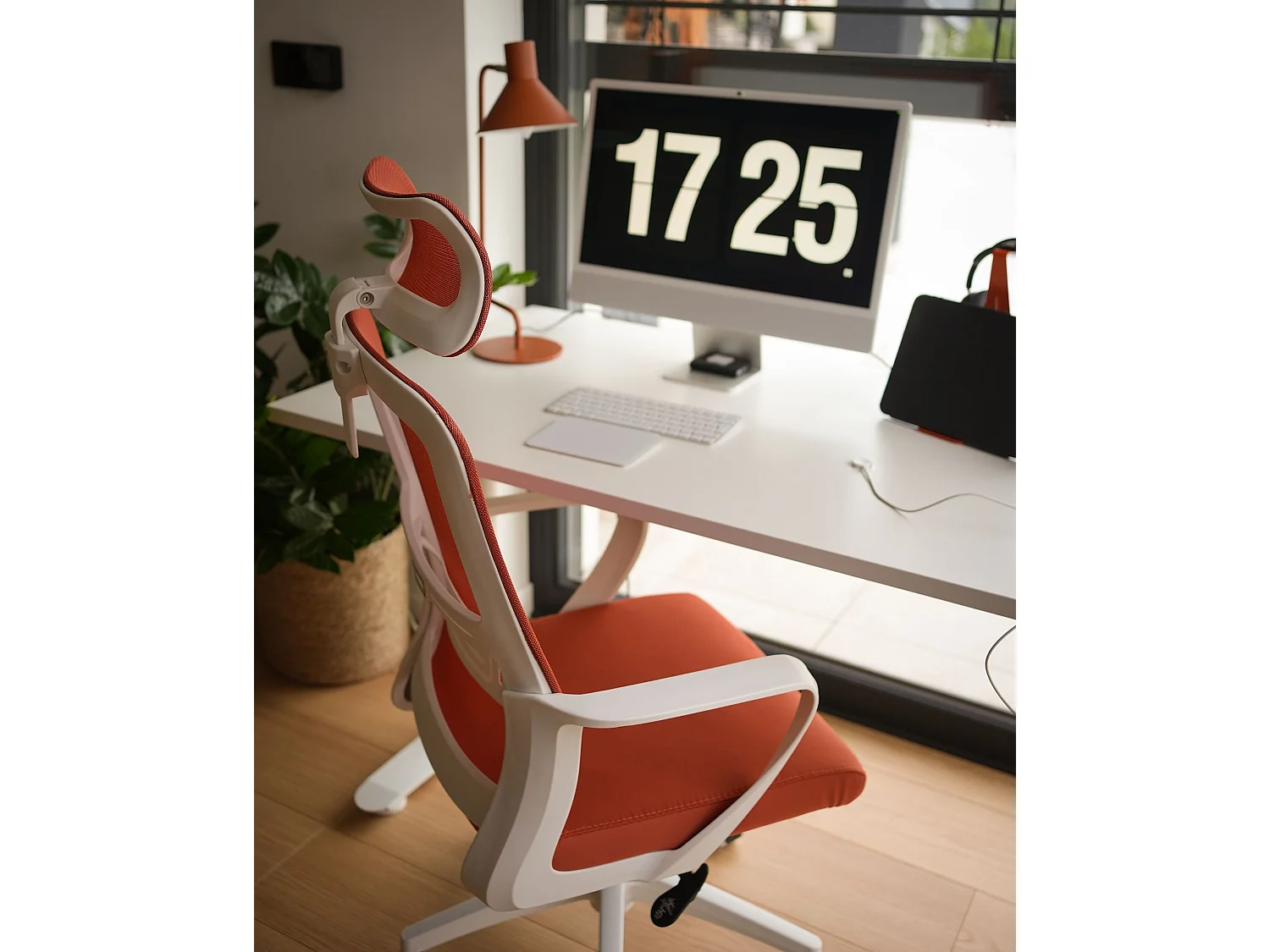 Schreibtisch weiss 160 x 72 cm elektrisch höhenverstellbar DESTINAS