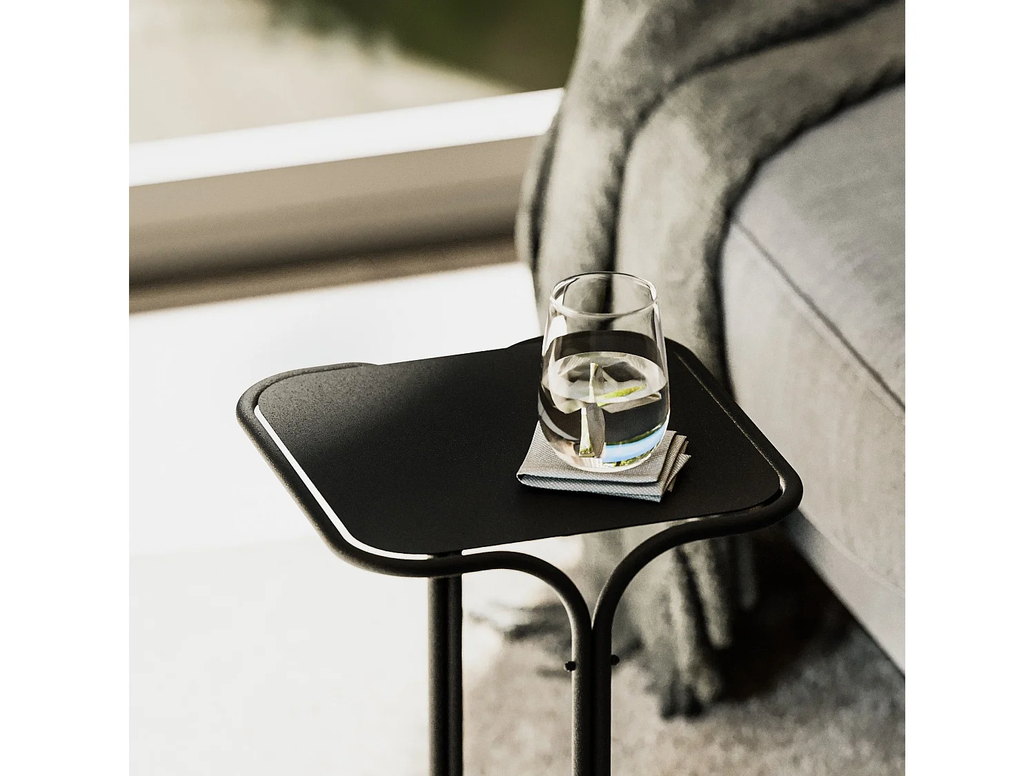 Table basse Hazan 30x30cm Métal Noir