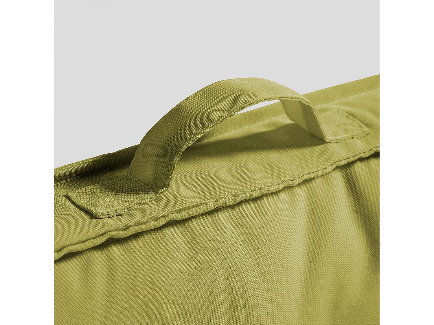 Coussin d'extérieur matelassé vert 60 x 40cm