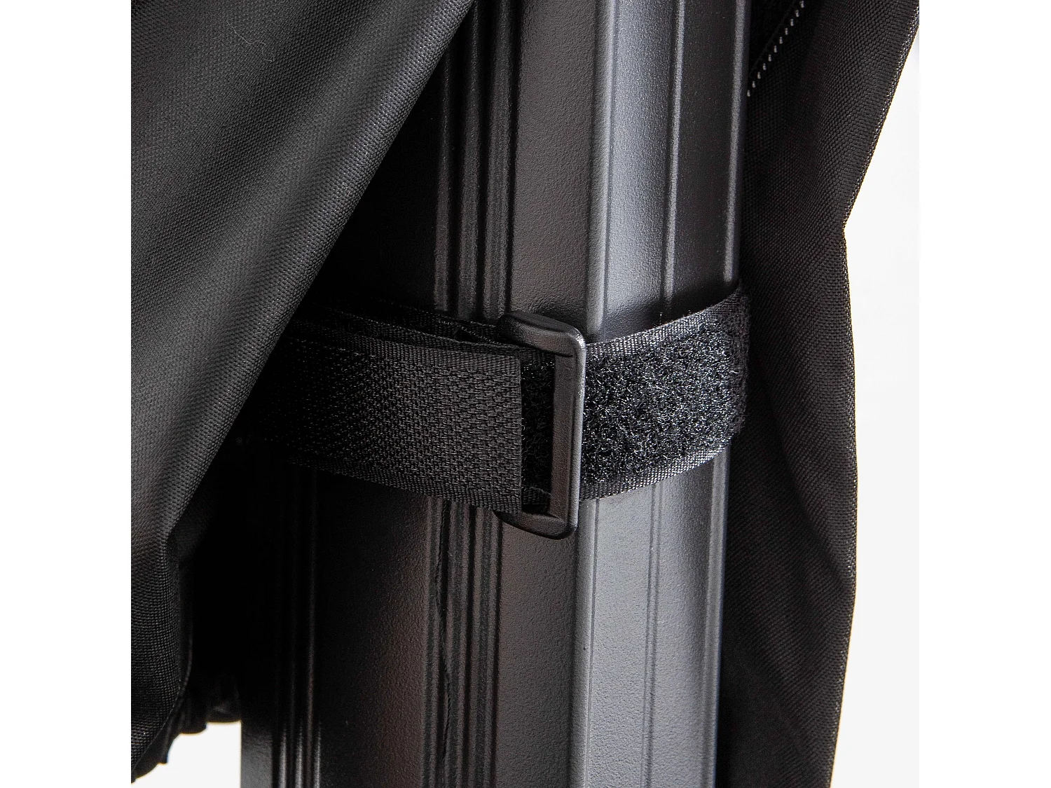 Housse de parasol déporté noire 240 cm