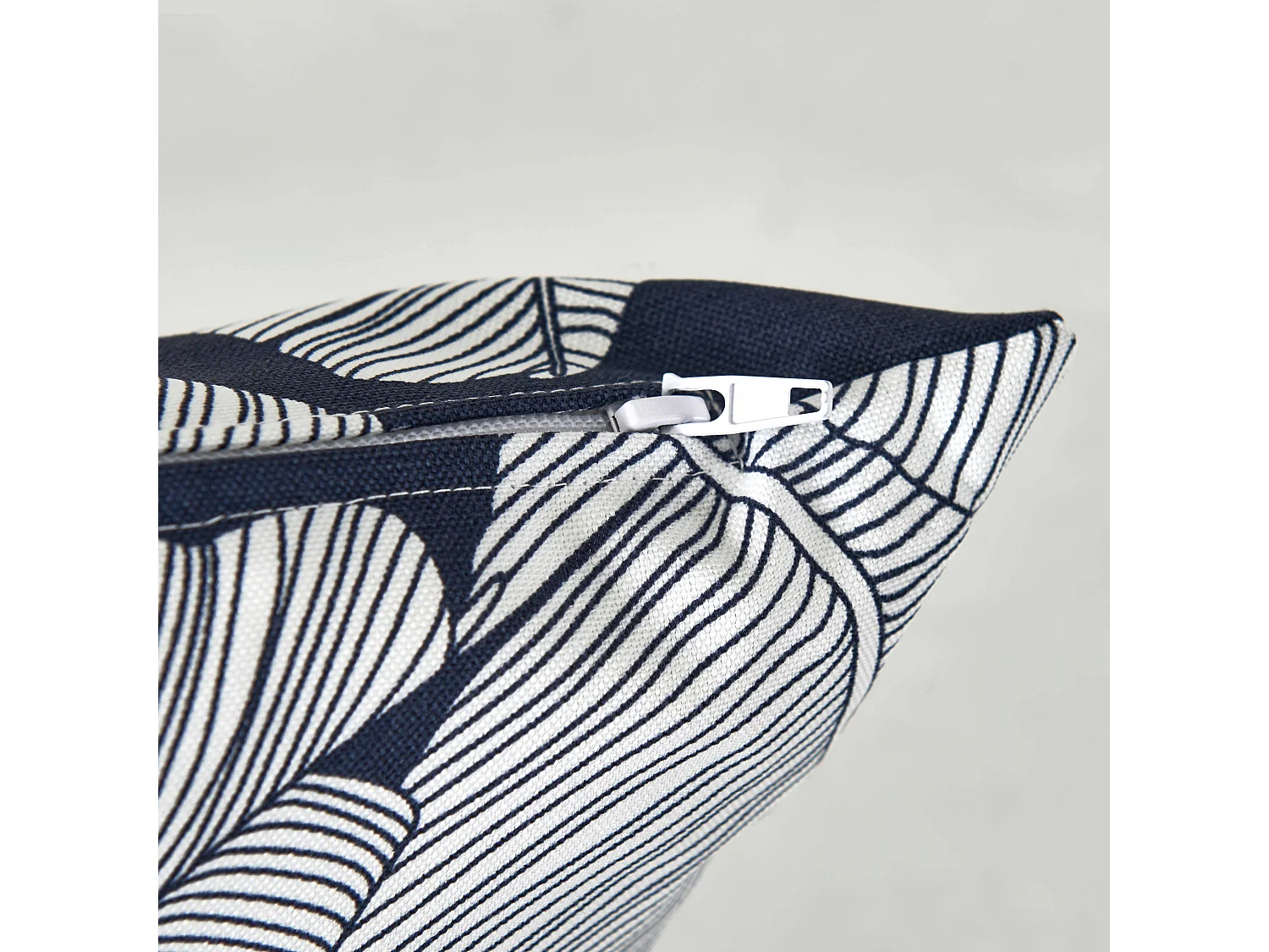 Lot de 2 coussins carrés polyester abaca bleu 45x45x8 cm