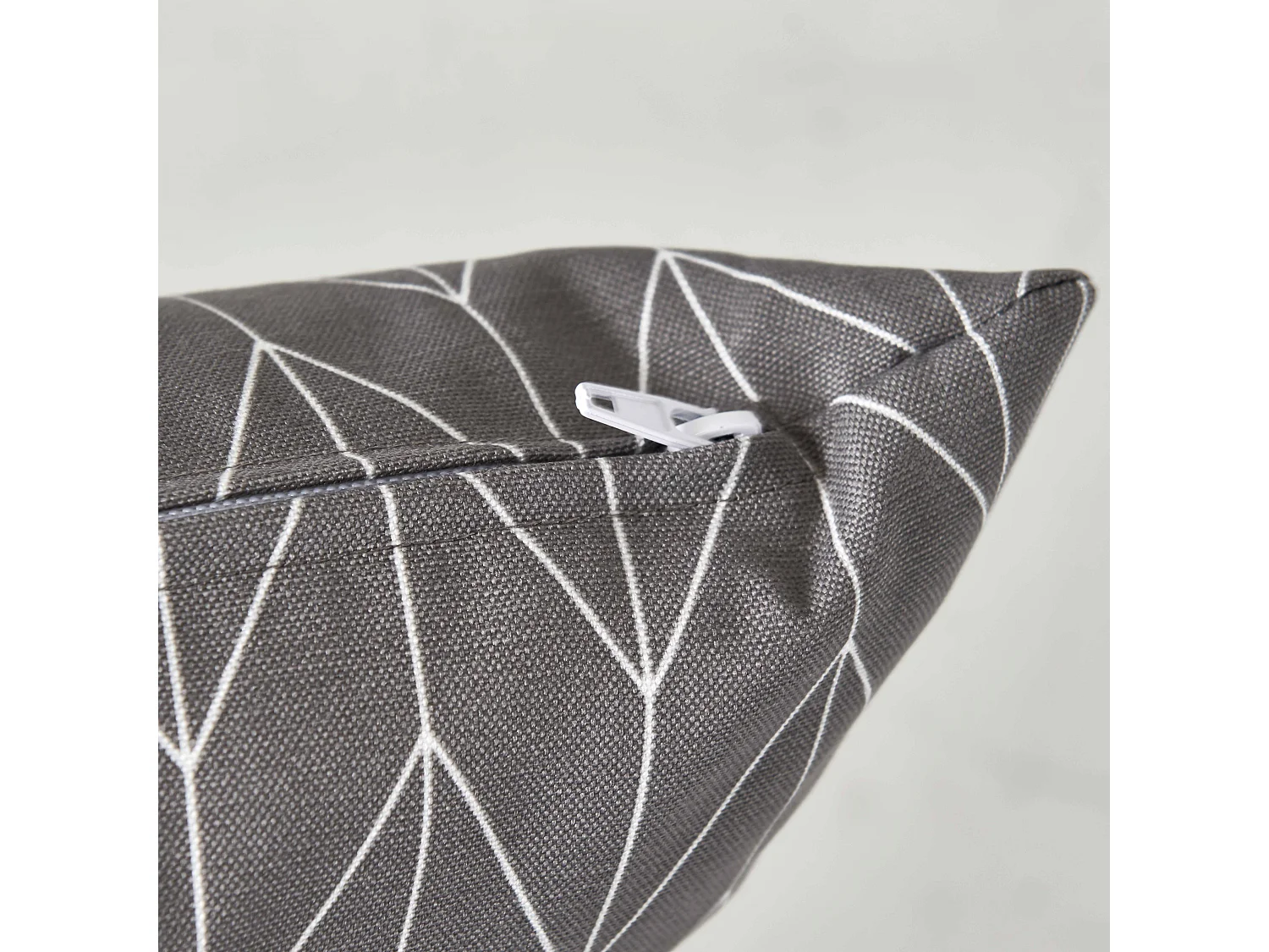 Lot de 2 coussins carrés polyester apache 45x45x8 cm