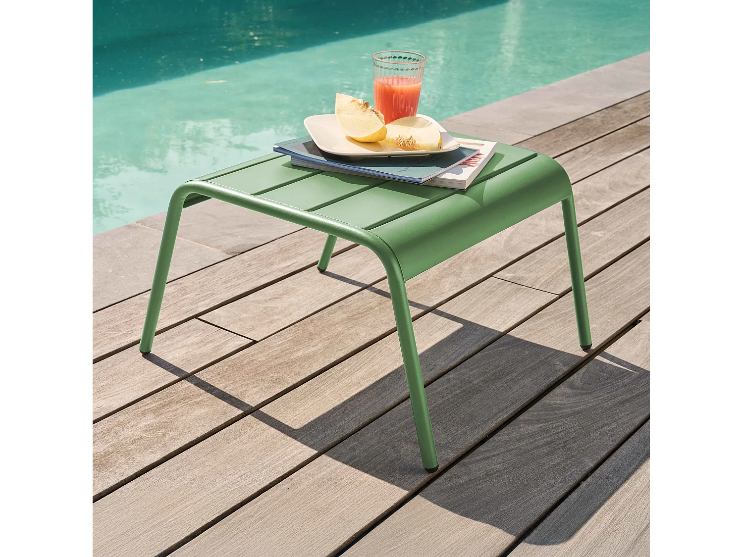 Repose pied en métal vert cactus  - Palavas