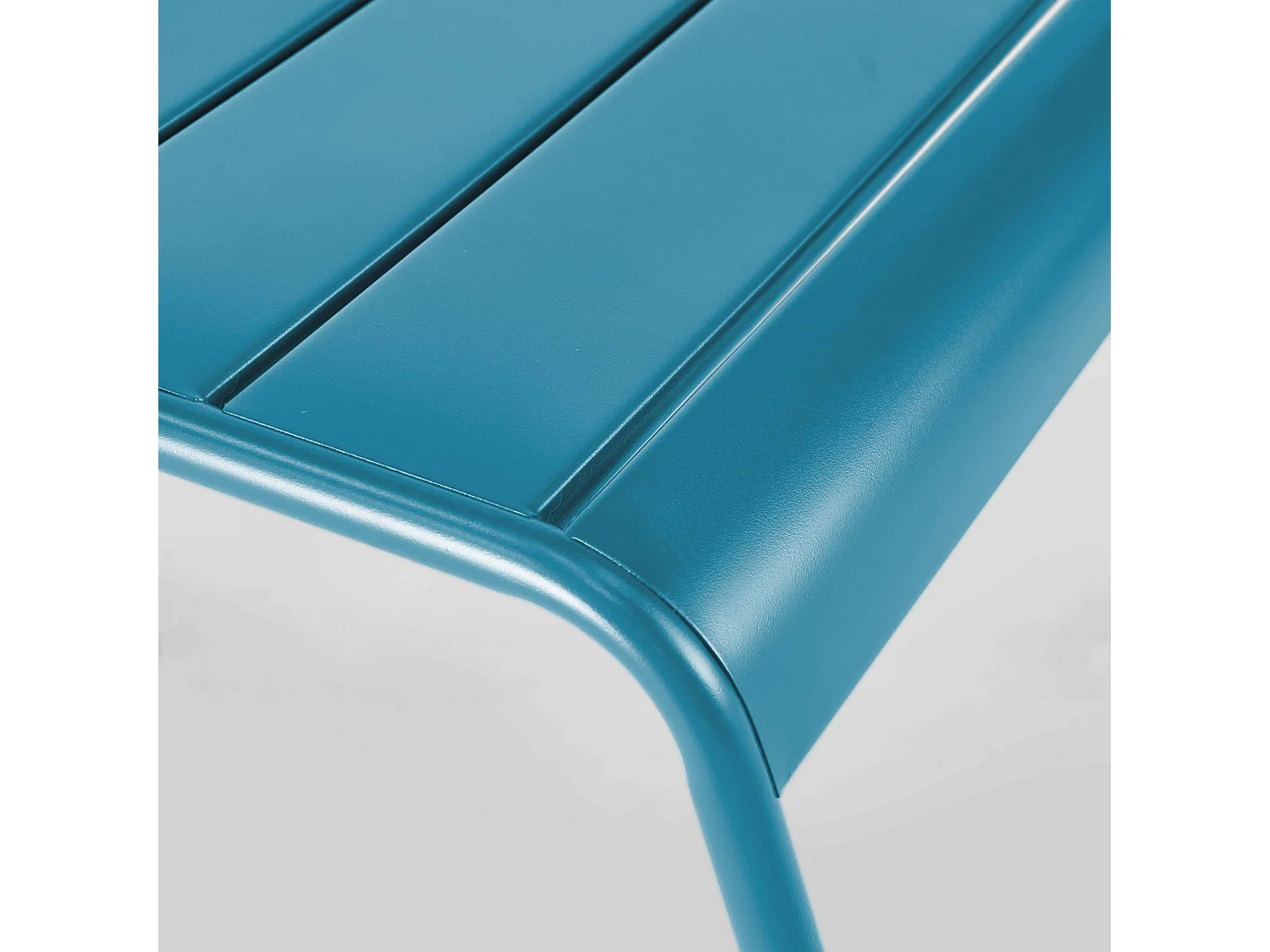 Repose pied en métal bleu pacific  - Palavas