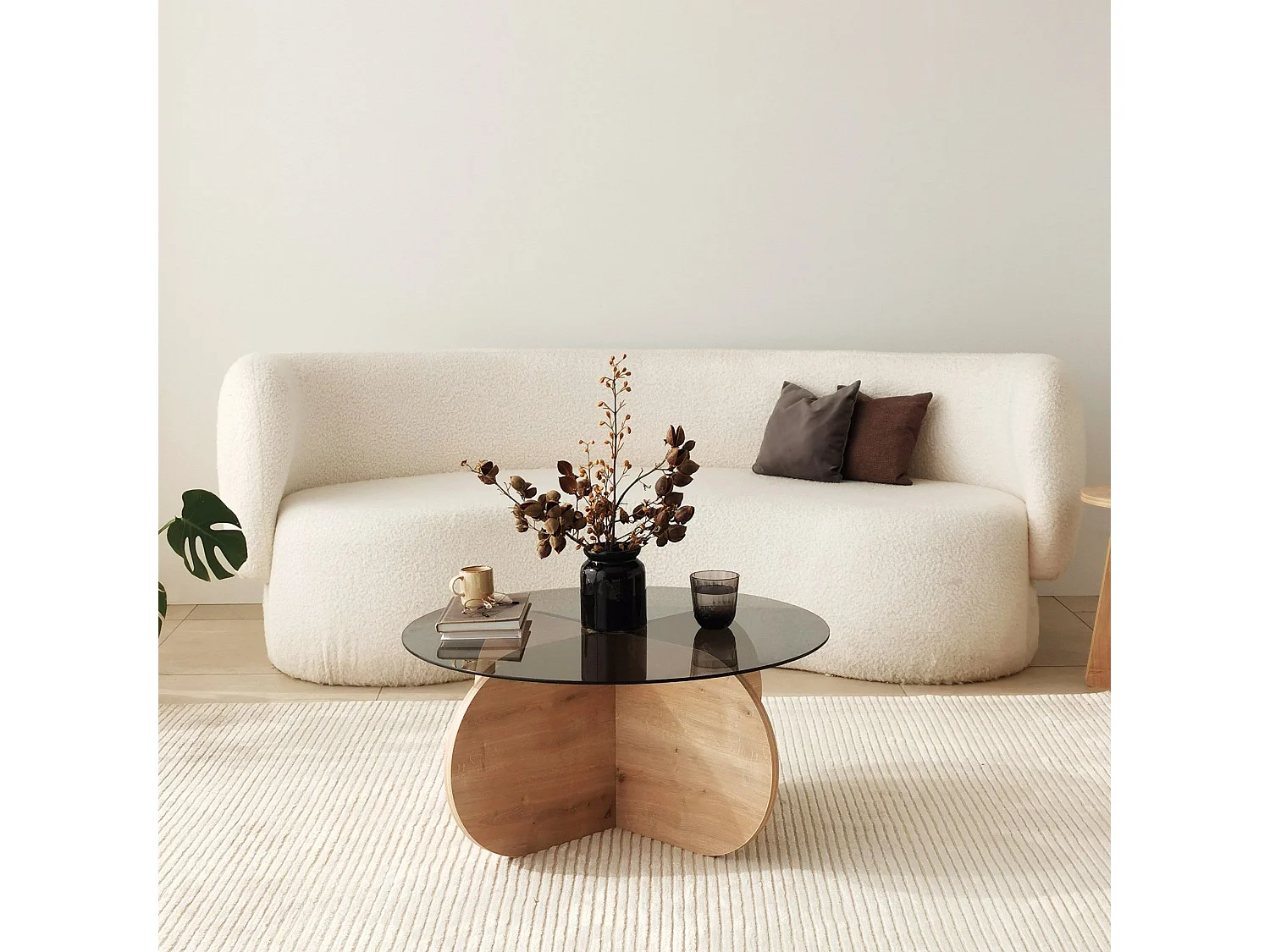 Table basse design Venas D75cm Bois Chêne clair et Verre trompé fumé Gris