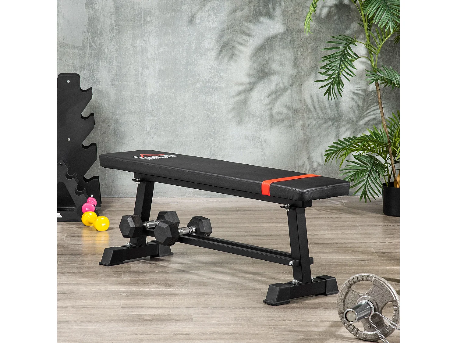 Banc de musculation à plat - rack haltères intégré - piètement antidérapant - châssis acier - revêtement synthétique PU noir rouge