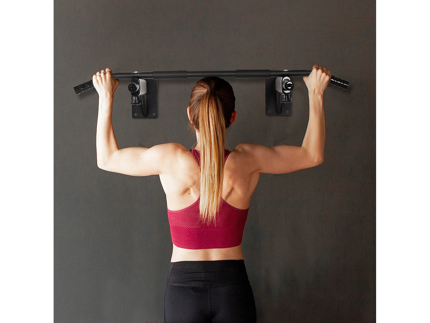 Barre de traction barre de Fitness fixation murale support sac de frappe ou sangles TRX intégré charge max. 150 Kg acier noir