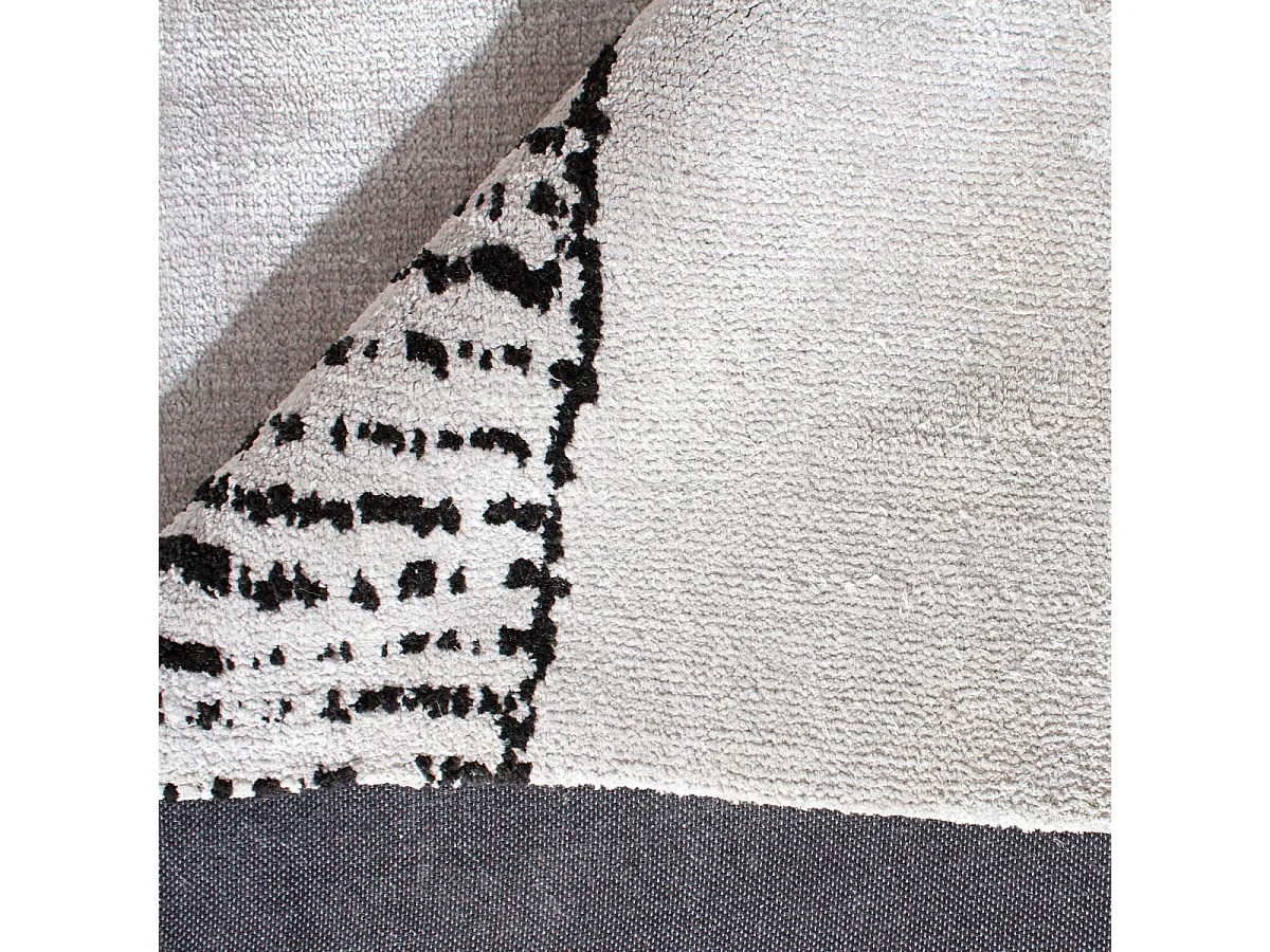 tapis chambre 160x230 fait à la main gris et noir rectangle motif géométrique