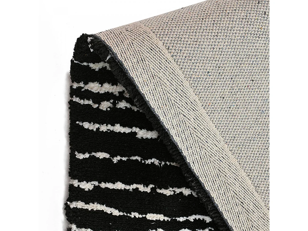 tapis grand salon 240x340 fait à la main noir et blanc motif géométrique