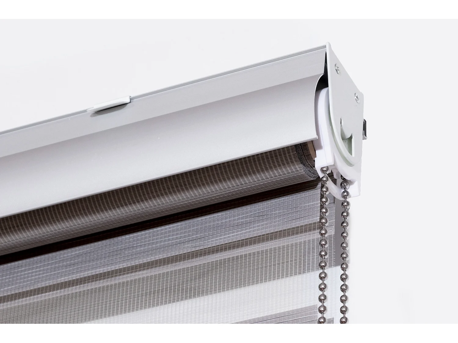 ESTORALIS | Estor Enrollable NOCHE y DIA | 160 x 255 cm (Ancho por Alto) Tamaño de Tela 157 x 250 cm | Modelo MARGAERY Color Gris