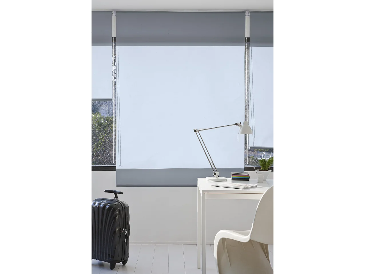 ESTORALIS | Estores Enrollables Lisos Translucidos | 80 x 235 cm (Ancho por Alto) Tamaño de Tela 77 x 230 cm | Modelo GOVE Color Azul