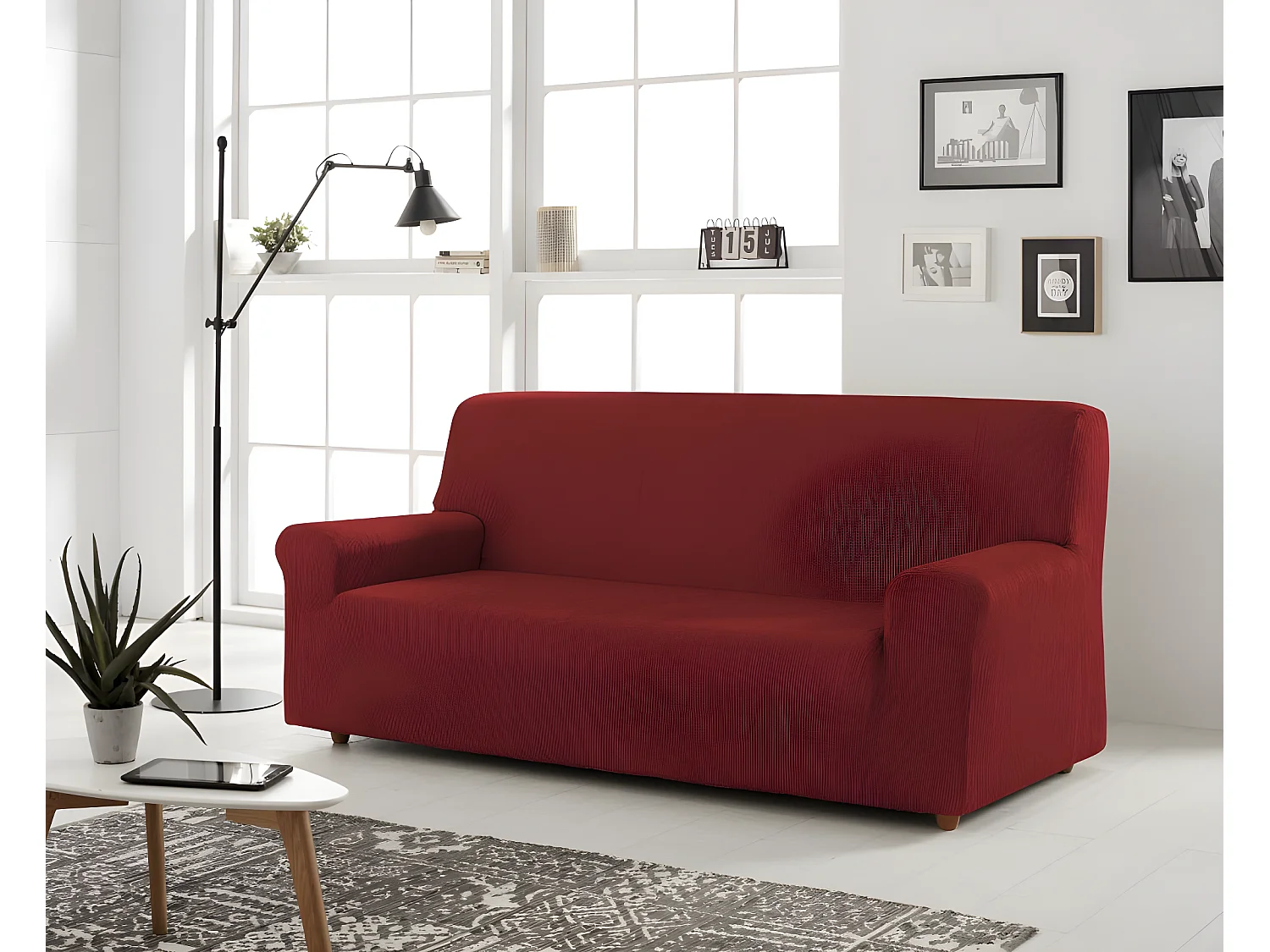 ESTORALIS | Funda de Sofá Tejido Elastico Resistente | Para Sofá 3 Plazas | Tamaño ( de 170 a 220 cm. )  | Modelo BERTA Color Rojo