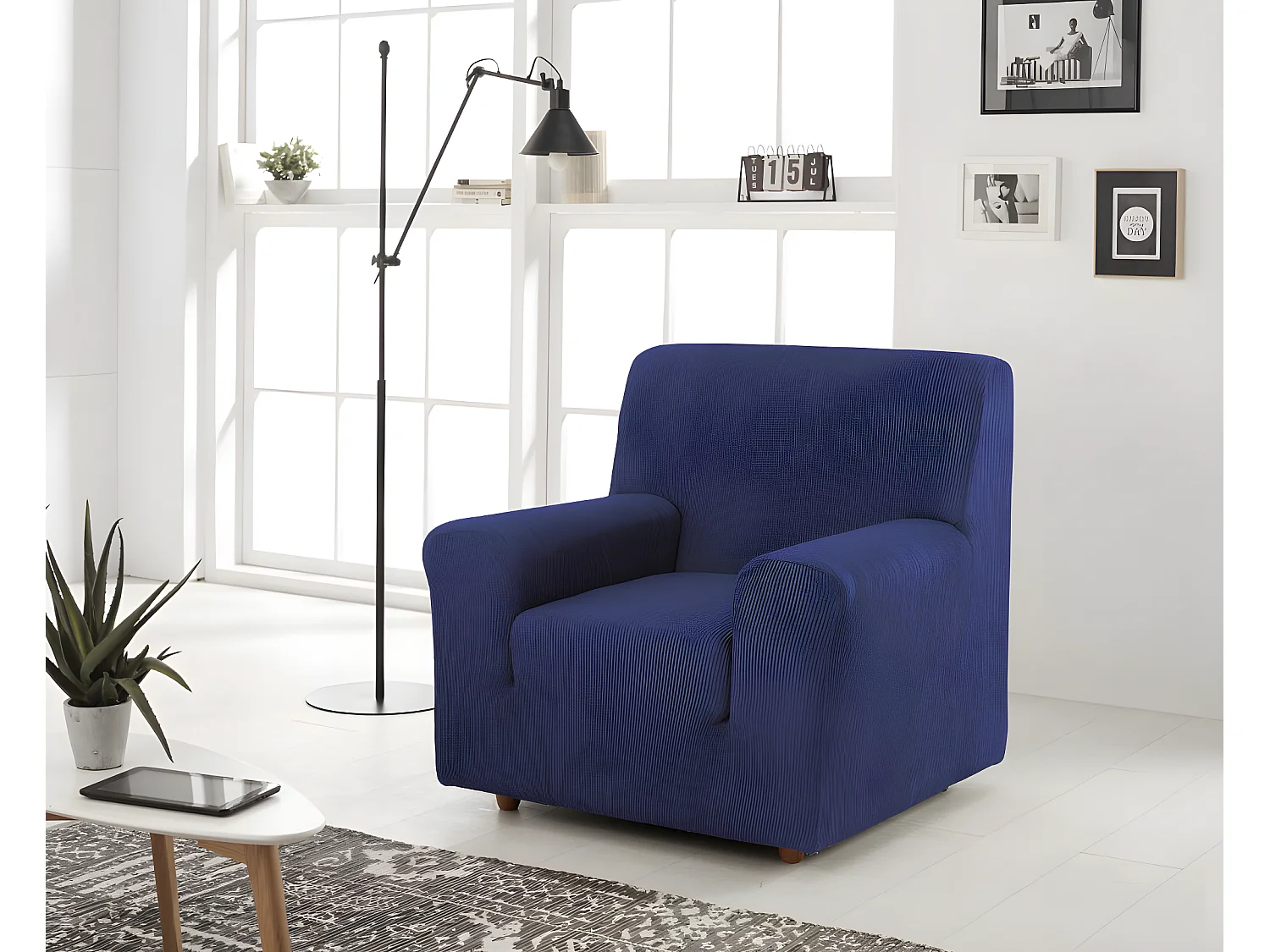 ESTORALIS | Funda de Sofá Tejido Elastico Resistente | Para Sillon 1 Plaza | Tamaño ( de 70 a 110 cm. )  | Modelo BERTA Color Azul