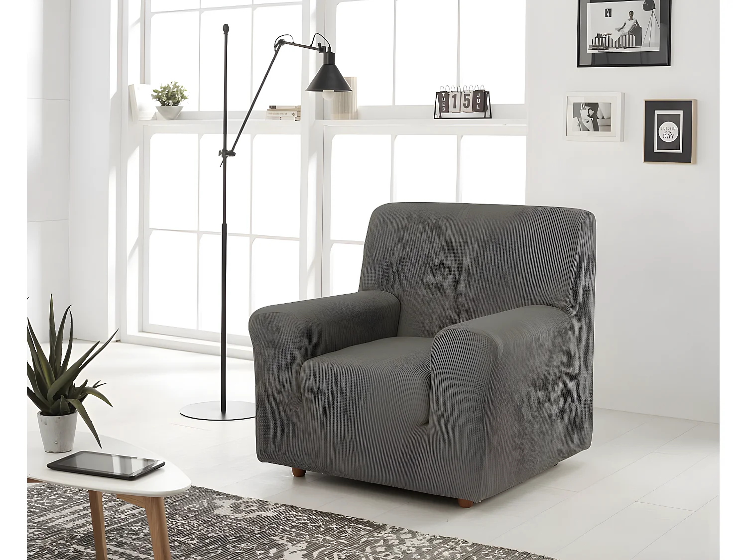 ESTORALIS | Funda de Sofá Tejido Elastico Resistente | Para Sillon 1 Plaza | Tamaño ( de 70 a 110 cm. )  | Modelo BERTA Color Gris