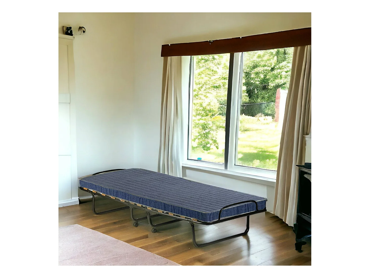 Daaronso opklapbed, Kampeerbed met 12 lattenbodem, Inclusief matras, Ruimtebesparend kinderbedje, 100% Made in Italy, 80x190h37 cm, Inclusief beschermhoes