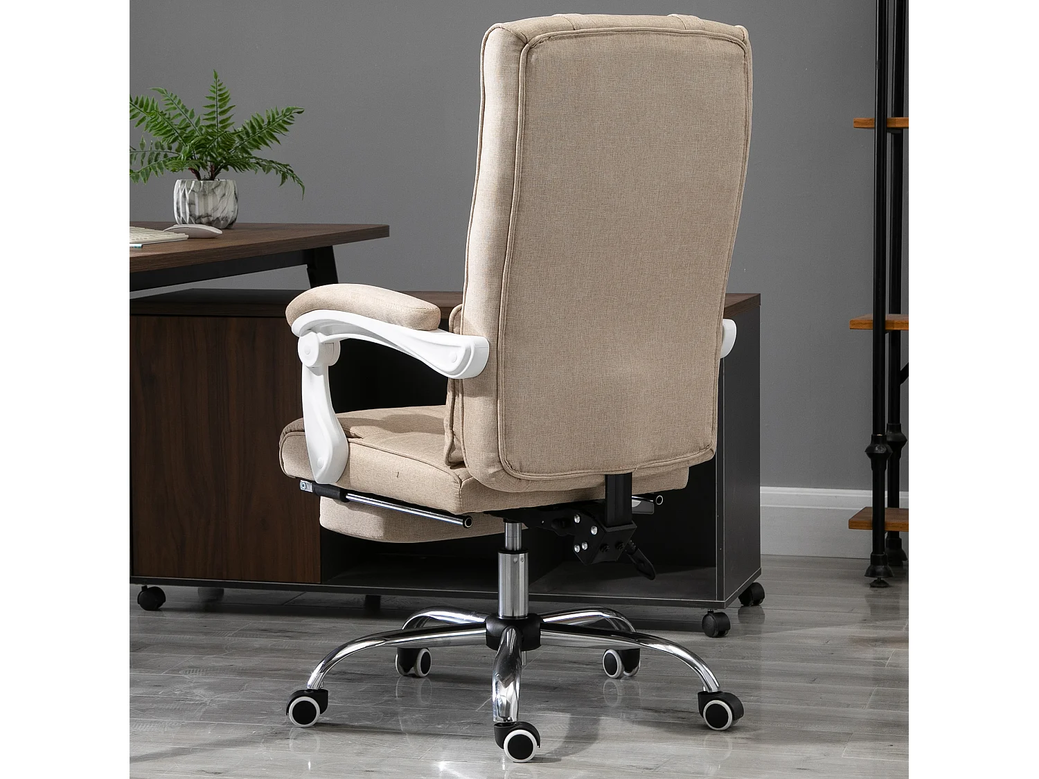 Fauteuil de bureau manager grand confort repose-pied tétière intégrés dossier inclinable lin beige