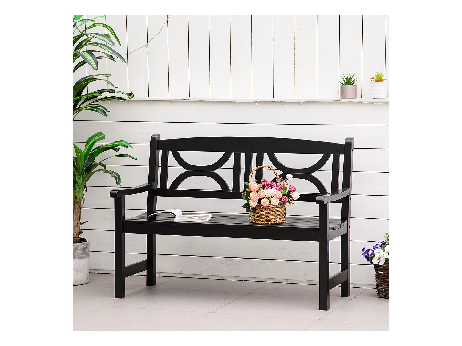 Banc de jardin 2 places style colonial dim. 123L x 61l x 89.5H cm assise à lattes dossier ajouré motif tribal bois peuplier noir